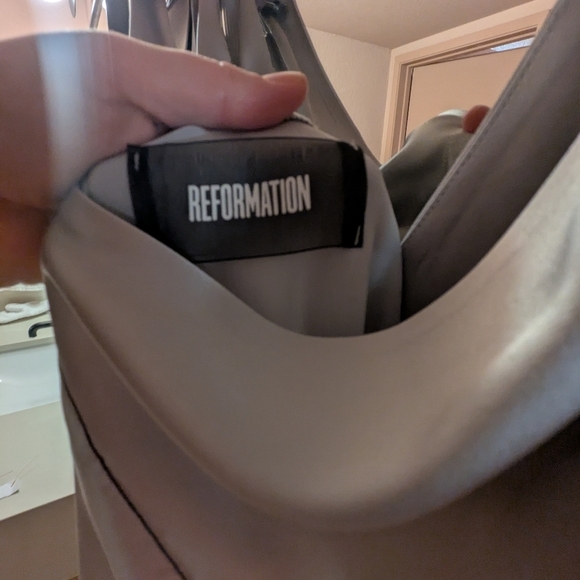 Reformation Siena Dress - Picture 4 of 8